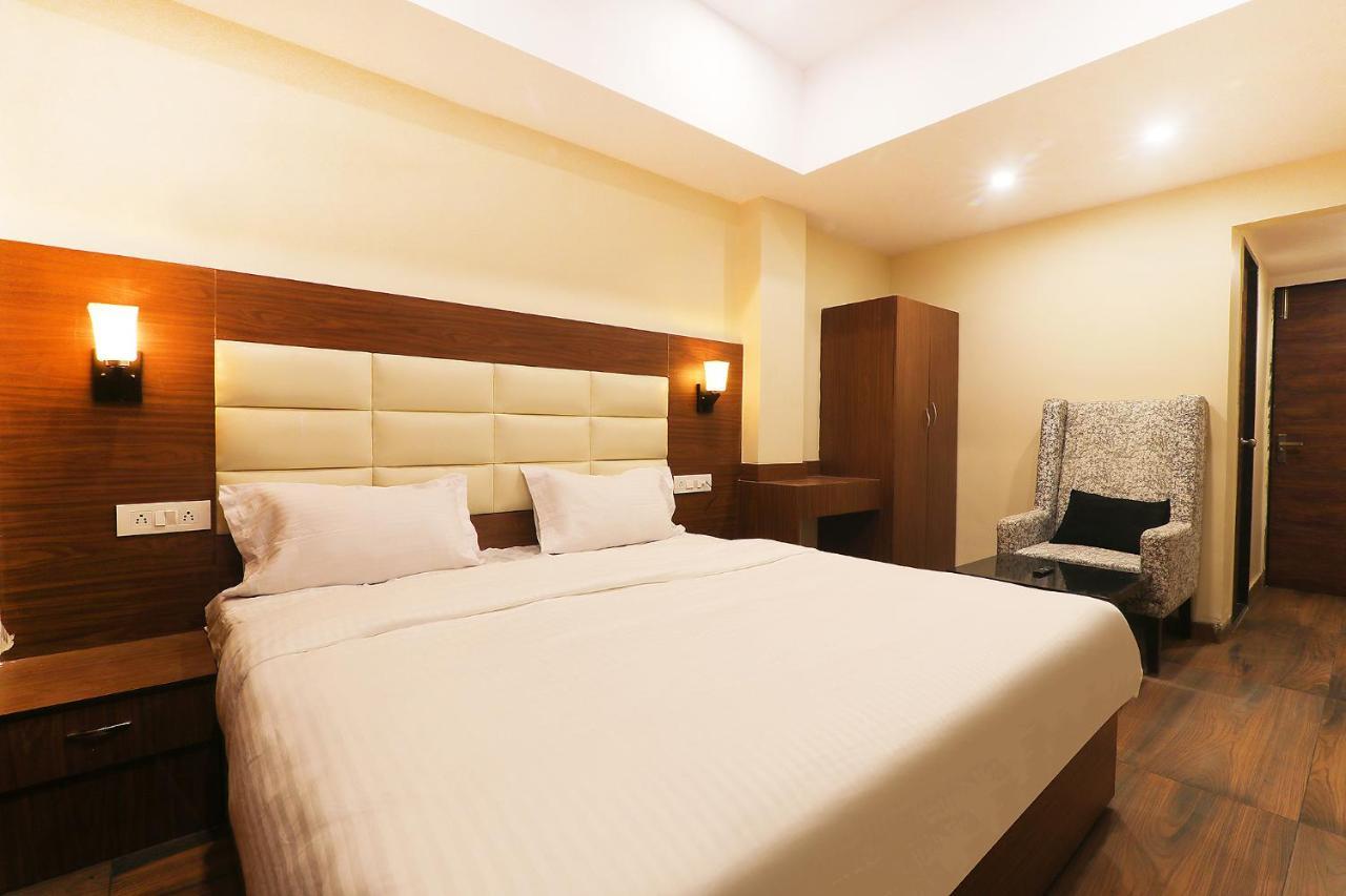 Fabhotel Blueark Lucknow Exterior foto
